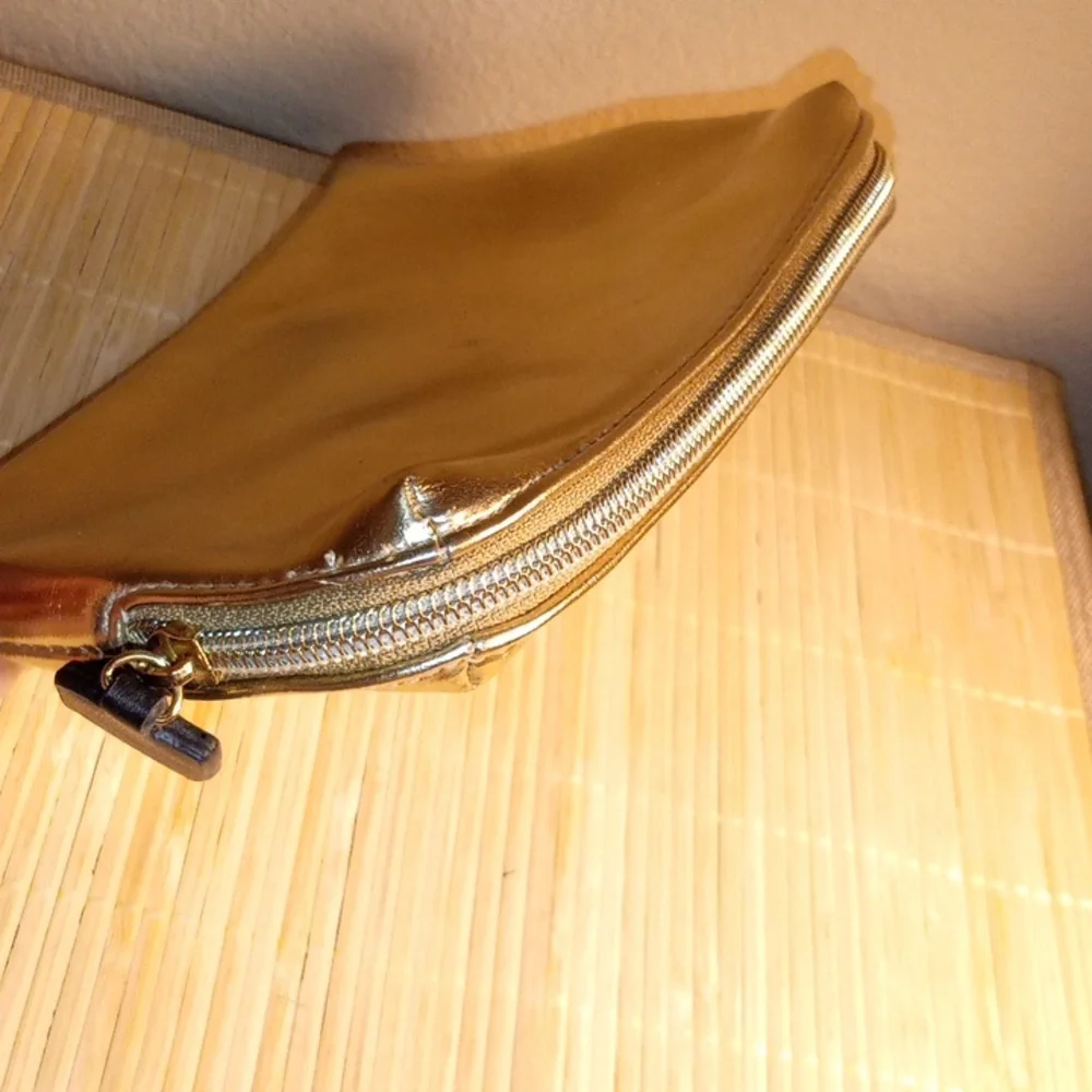 NWOT HAYWARD Metallic Gold Cosmetic Bag/Case/Purse
